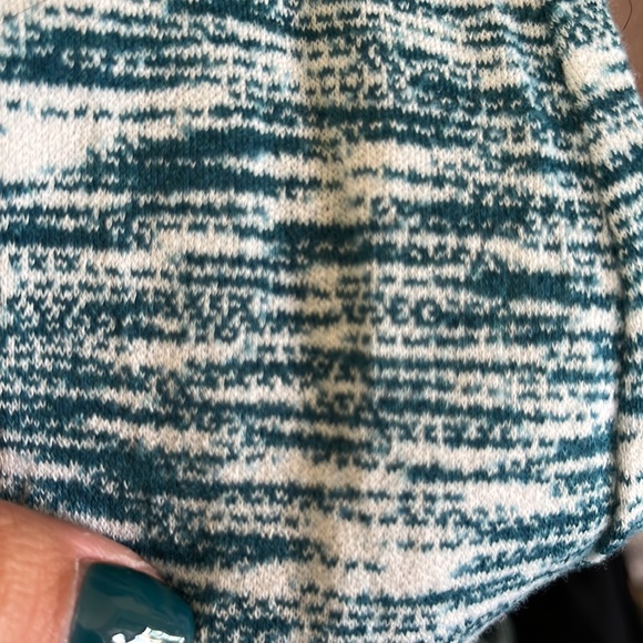 Reebox Performance Long Sleeve - Picture 9 of 9